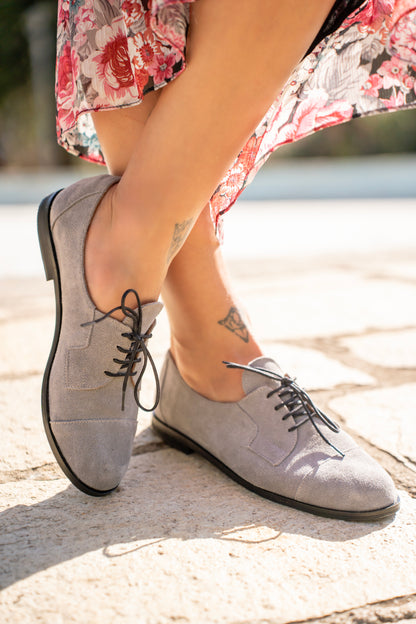 Cap-Toe Oxfords Bold